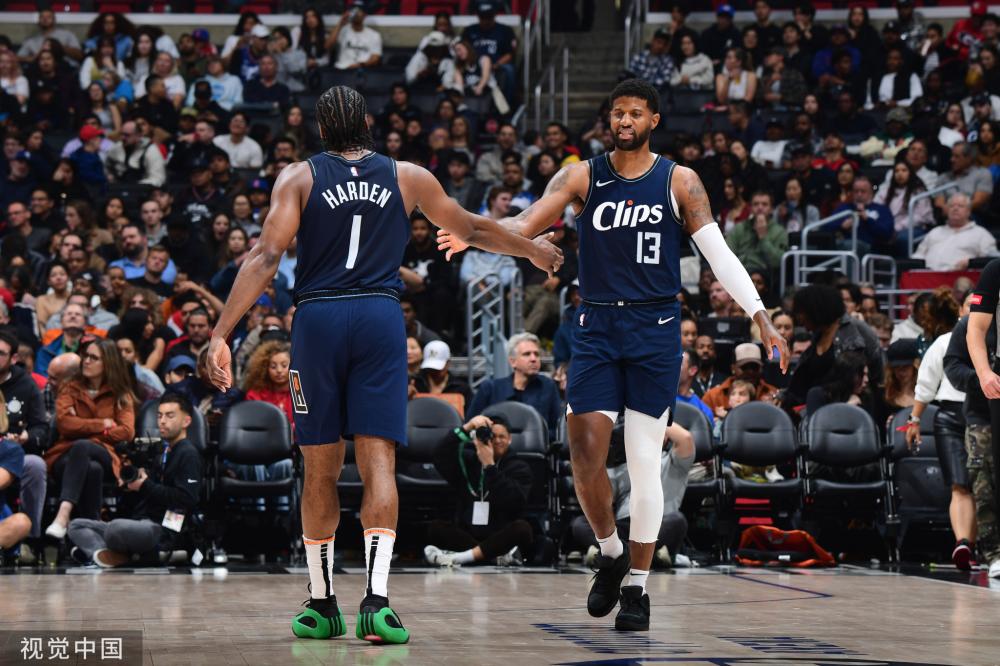 团闯世界 团闯世界