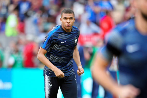 球队建设中 球队建设中