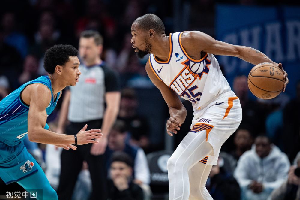 了球队的训 了球队的训