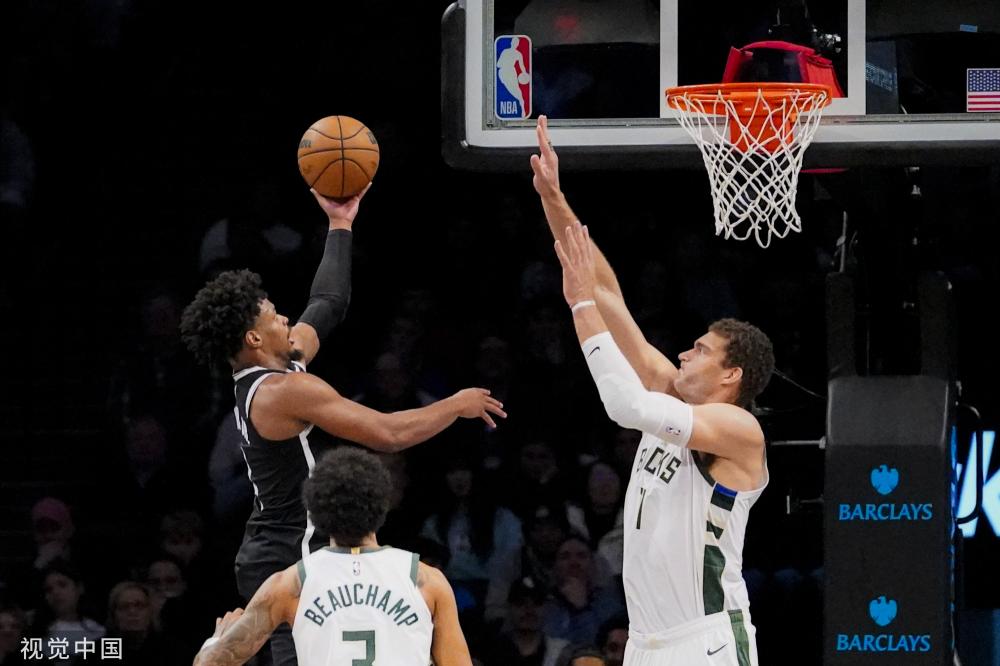 和出色的 和出色的