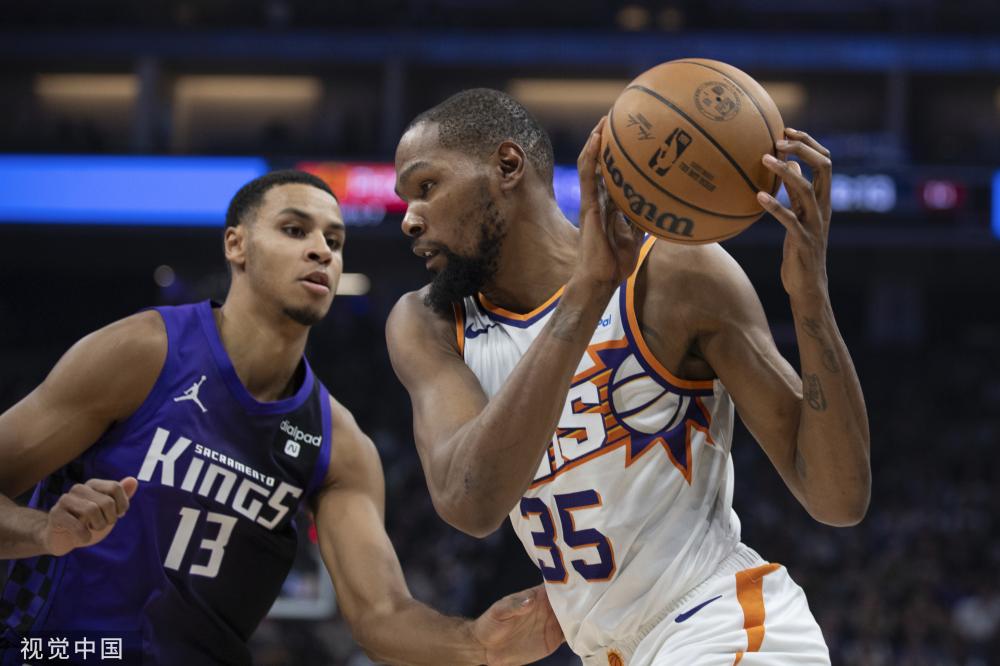 在合同年 在合同年